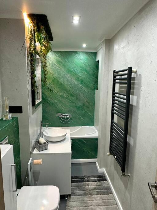 Stylish Apartment In Dambu Marosvásárhely Kültér fotó